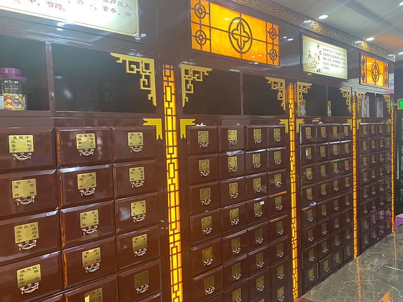 線(xiàn)下門(mén)店實(shí)拍